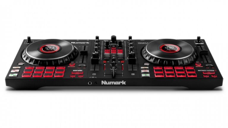 Numark MIXTRACK PLATINUM FX DJ kontroler