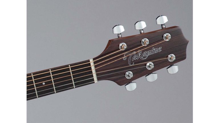 Takamine GF30CE-NAT Akusticna ozvucena gitara